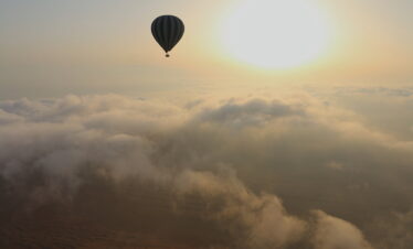 Hot Air Balloon Oman – Desert Sunrise